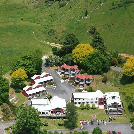 Waitomo Village Chalets Home Of Kiwipaka Waitomo Caves Ngoại thất bức ảnh